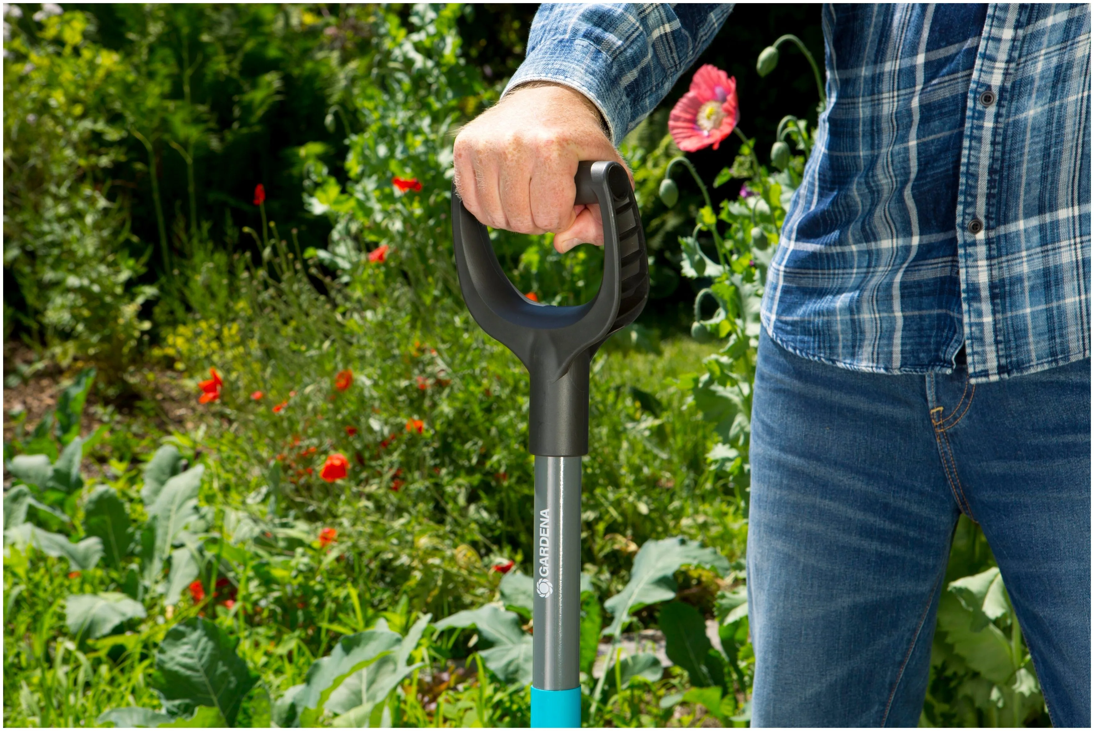 Картинка Лопата GARDENA 17051-20 штыковая ClassicLine