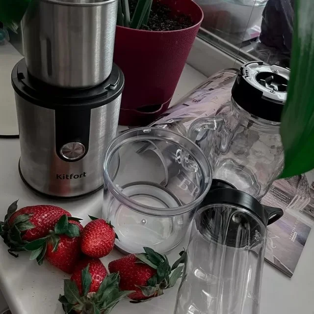 Блендер Kitfort KT-1374 Казахстан