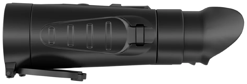 Фотография Бинокль YUKON Point 10x42