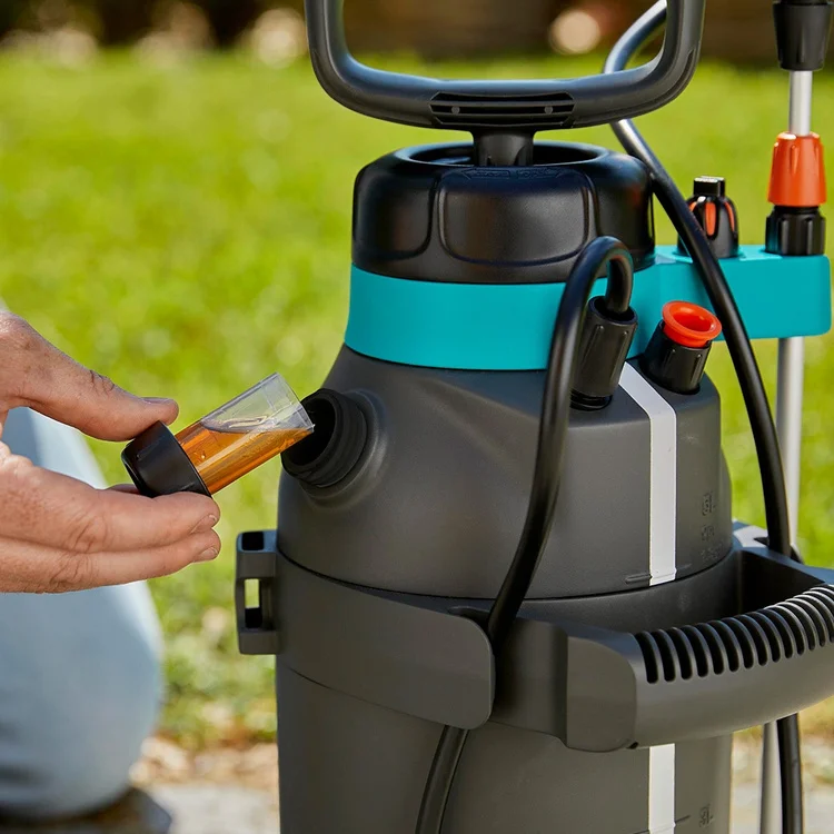 Фотография Опрыскиватель GARDENA 11138-20