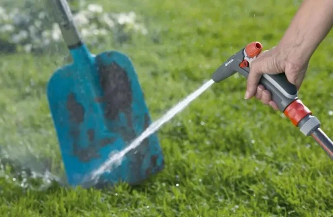 Картинка Комплект для полива GARDENA 18277-34 Картинка Комплект для полива GARDENA 18277-34