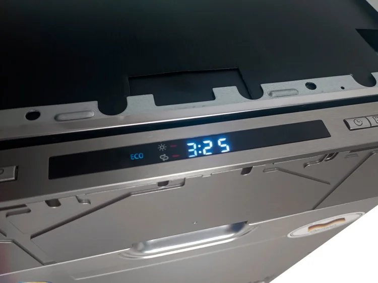 Картинка Встраиваемая посудомоечная машина MIDEA MDWB-4518LD