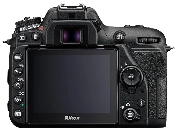 Картинка Зеркальная фотокамера NIKON D7500 + 18-140 VR