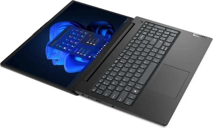 Фотография Ноутбук LENOVO 82TT0047RU V15 G3 IAP
