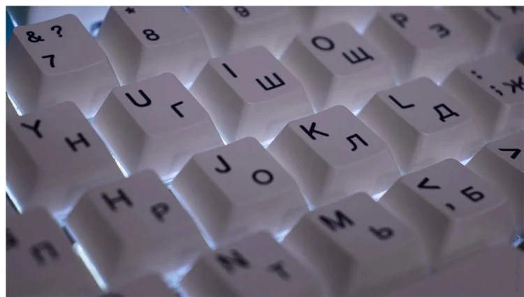 Фотография Клавиатура VARMILO Summit R1 VEM87 EC Sakura V2 Switch A33A050A9A3A06A007