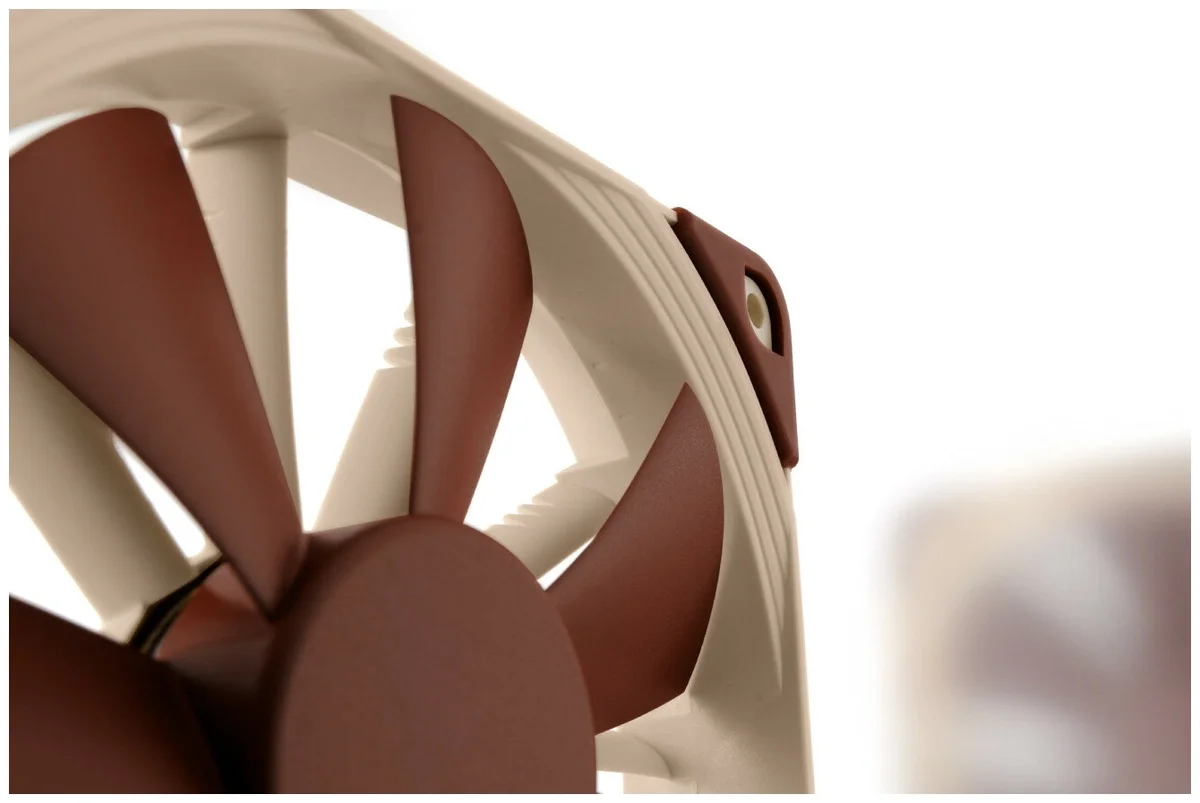 Картинка Вентилятор для корпуса NOCTUA NF-F12 5V PWM