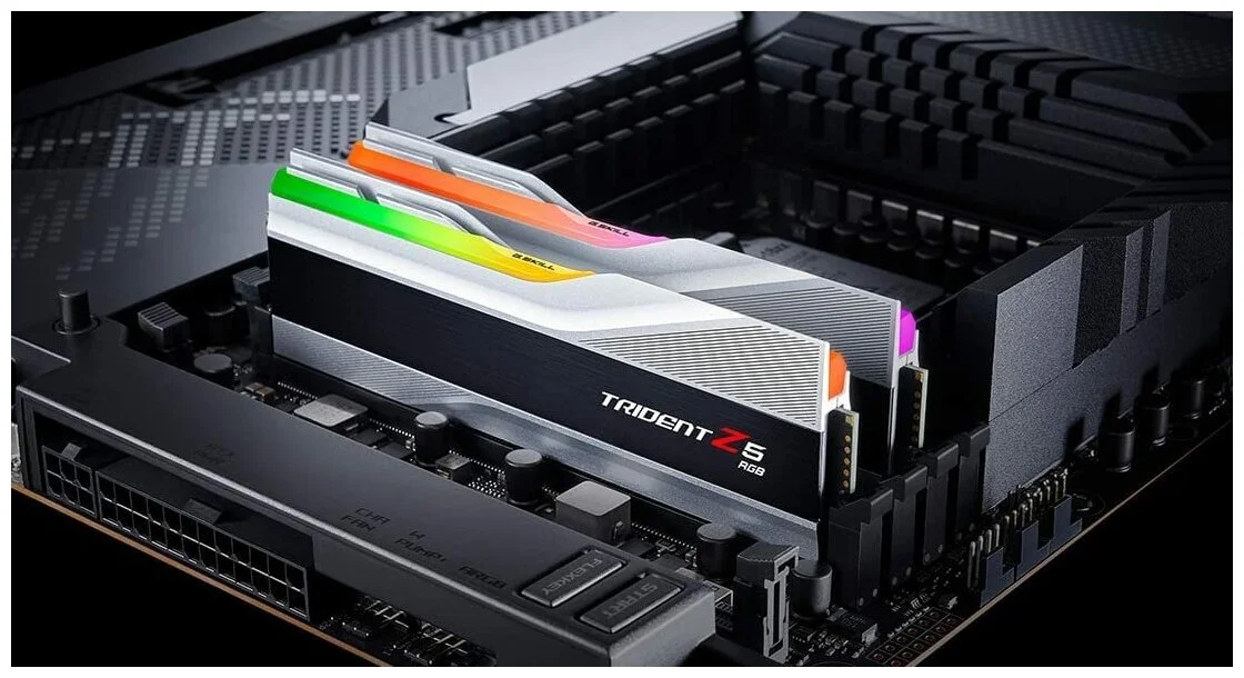 Фото Оперативная память G.SKILL Trident Z5 RGB F5-6000J3238G32GX2-TZ5RS(2x32GB)