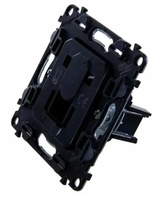 Фотография Розетка LEGRAND 753070