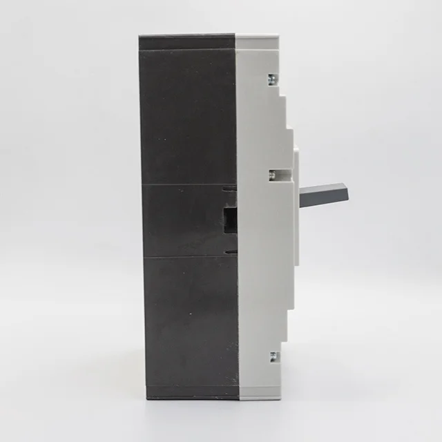 Фотография Автоматический выключатель ANDELI AM1-400L 3P 400A AM1-400L 3P 400A-A