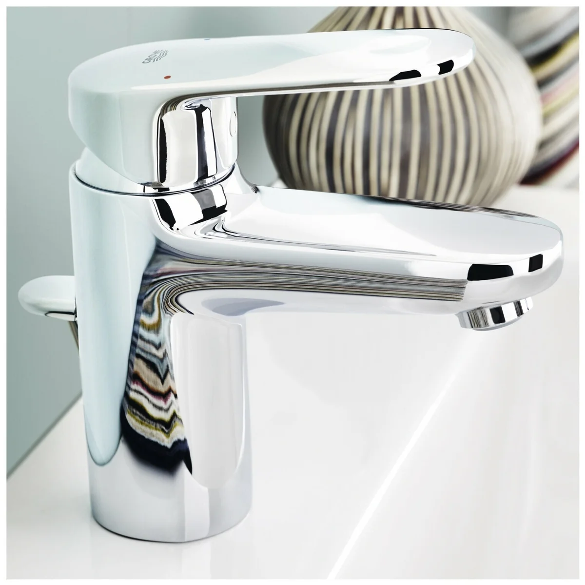 Картинка GROHE Смеситель для раковины GROHE EuroPlus S-Size 3261200E