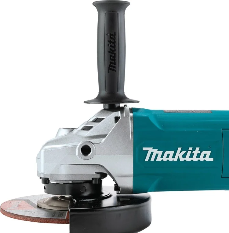 Фото Шлифмашина MAKITA GA7082