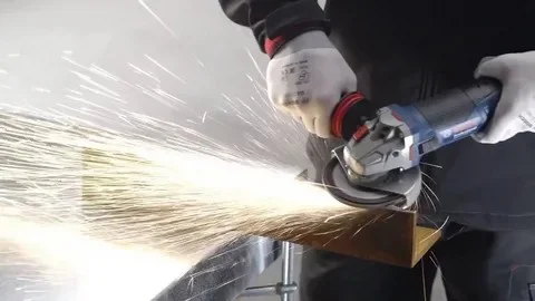 Цена Шлифмашина BOSCH GWS 13-125 CIE (06017940R2) Цена Шлифмашина BOSCH GWS 13-125 CIE (06017940R2)