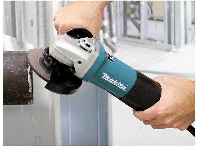 Фото Шлифмашина MAKITA 9564PZ