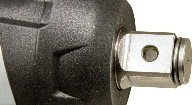 Цена Гайковерт BOSCH GDS 18V-1050 H (06019J8500)