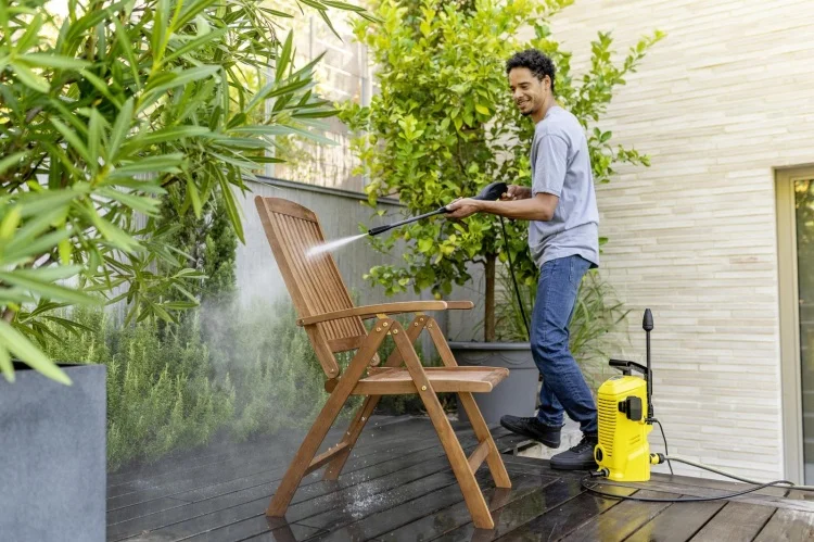 Фото Мойка высокого давления KARCHER К2 (1.673-520.0)