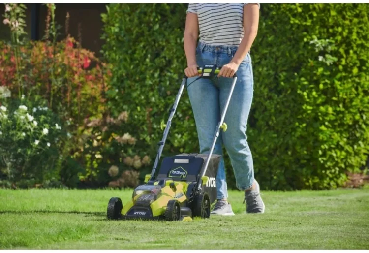 Картинка Газонокосилка RYOBI RY18LMX33A-0 5133006286