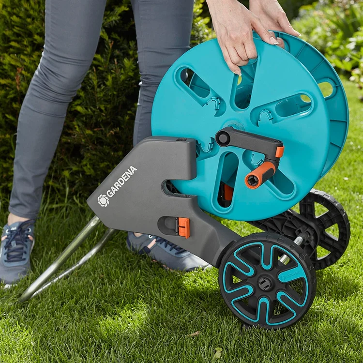 Фотография Тележка GARDENA CleverRoll M 18510-20
