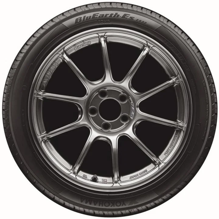 Фотография Автомобильная шина летняя YOKOHAMA BlueEarth ES32 195/65/R15 91 H Фотография Автомобильная шина летняя YOKOHAMA BlueEarth ES32 195/65/R15 91 H