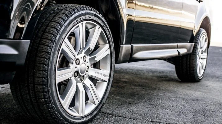 Фотография Автомобильная шина летняя BRIDGESTONE ALENZA 001 255/55/R19 107 W