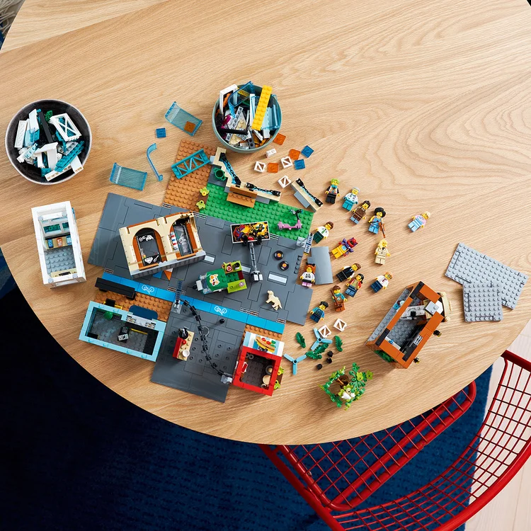 Картинка Конструктор LEGO 60380 Город Городской центр