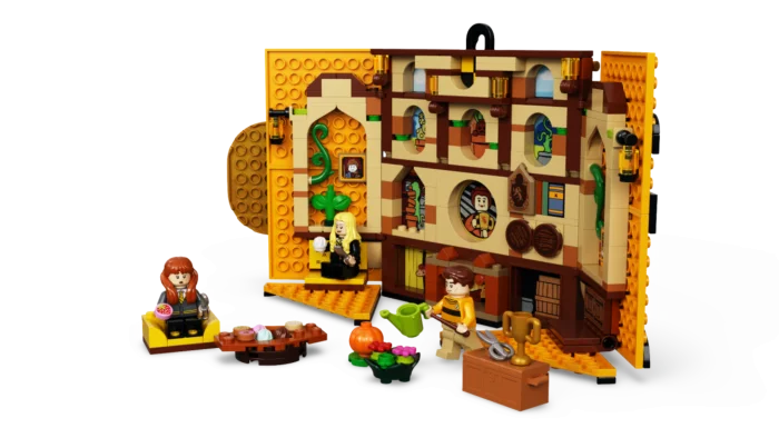 Конструктор LEGO 76412 Гарри Поттер Знамя Дома Хаффлпаффа