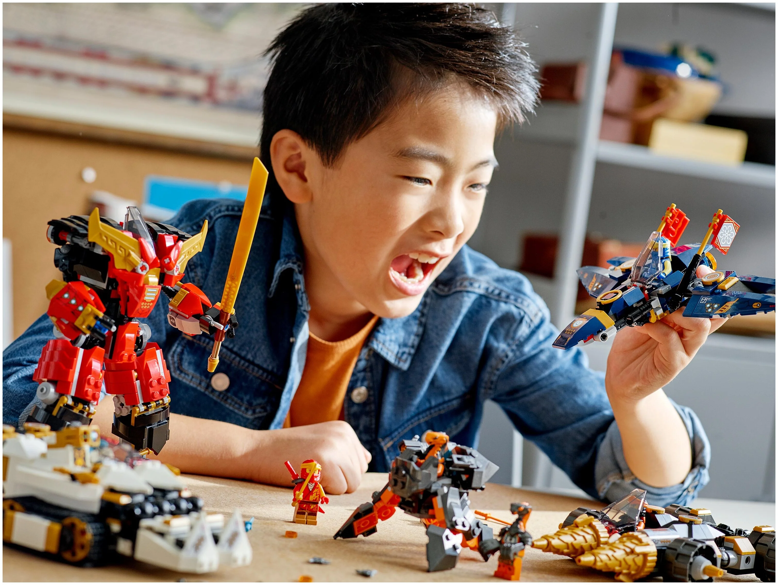 Конструктор LEGO Ультра-комбо-робот ниндзя Ninjago 71765 Казахстан