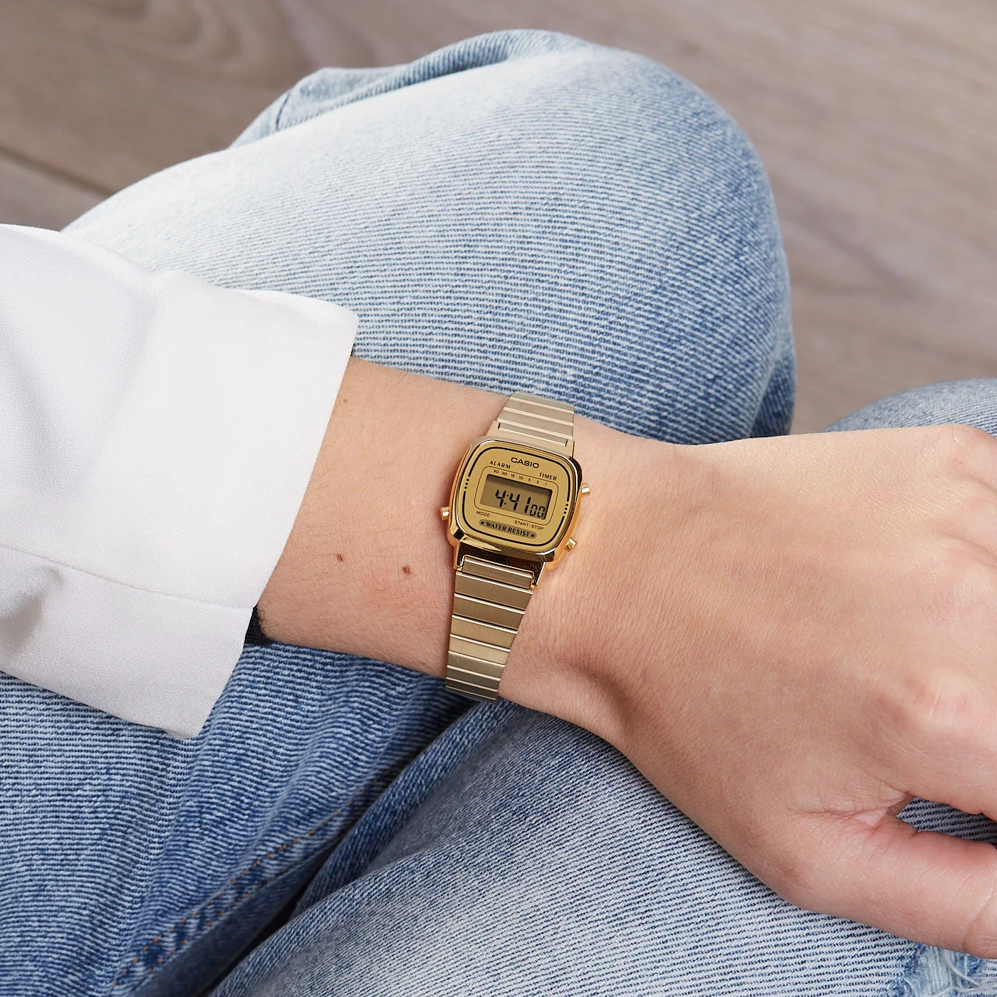 Фотография Часы наручные CASIO LA670WEGA-9E