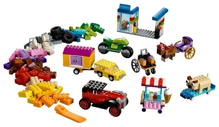 Фотография Конструктор LEGO Модели на колёсах Classic 10715