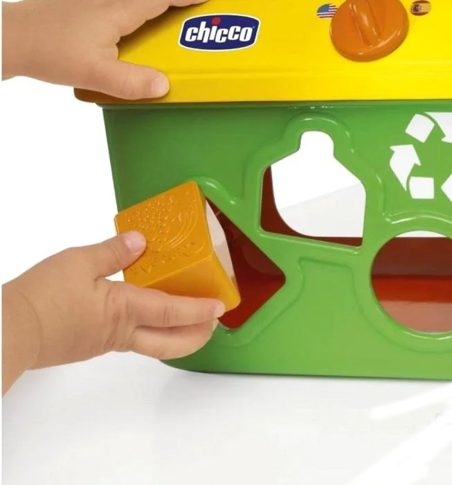 Фотография Развивающая игрушка CHICCO Говорящая Кухня 12м+ 00069030000180