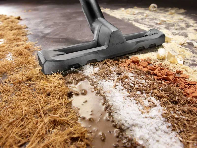 Фотография Пылесос BOSCH UniversalVac 15 (06033D1100)