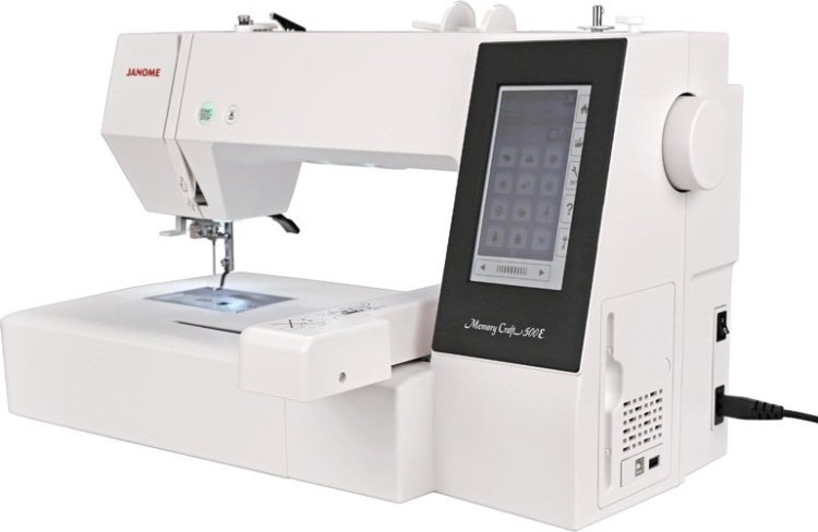 Фотография Швейная машина JANOME Memory Craft 500E