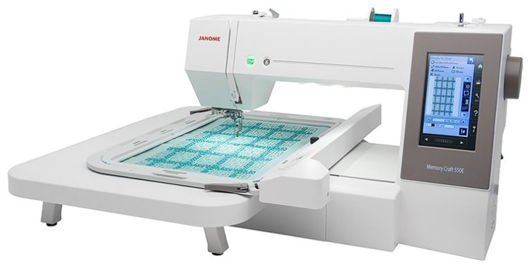 Картинка Швейная машина JANOME Memory Craft 550Е