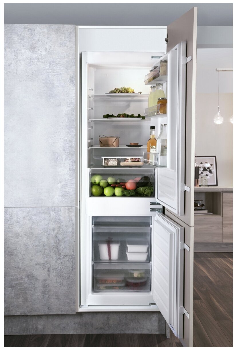 Картинка Встраиваемый холодильник HOTPOINT-ARISTON BCB 70301 AA