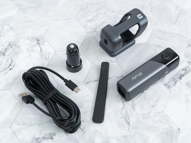 Картинка Видеорегистратор 70mai Dash Cam Grey 64Gb (M500)