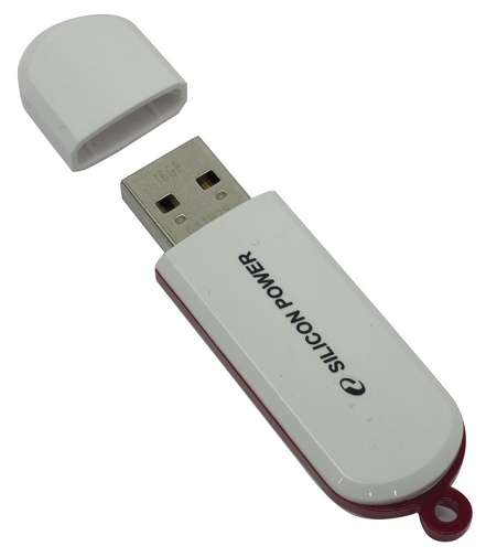 Фото USB накопитель SILICON POWER LuxMini 320 SP064GBUF2320V1W USB 2.0 White