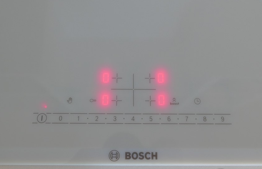 Фотография Варочная поверхность BOSCH PIF672FB1E