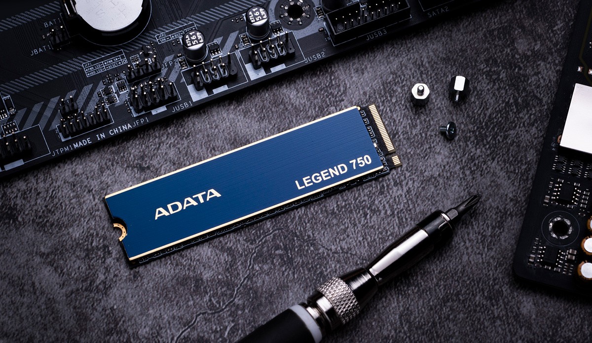 Фото Жесткий диск SSD ADATA Legend ALEG-750-500GCS
