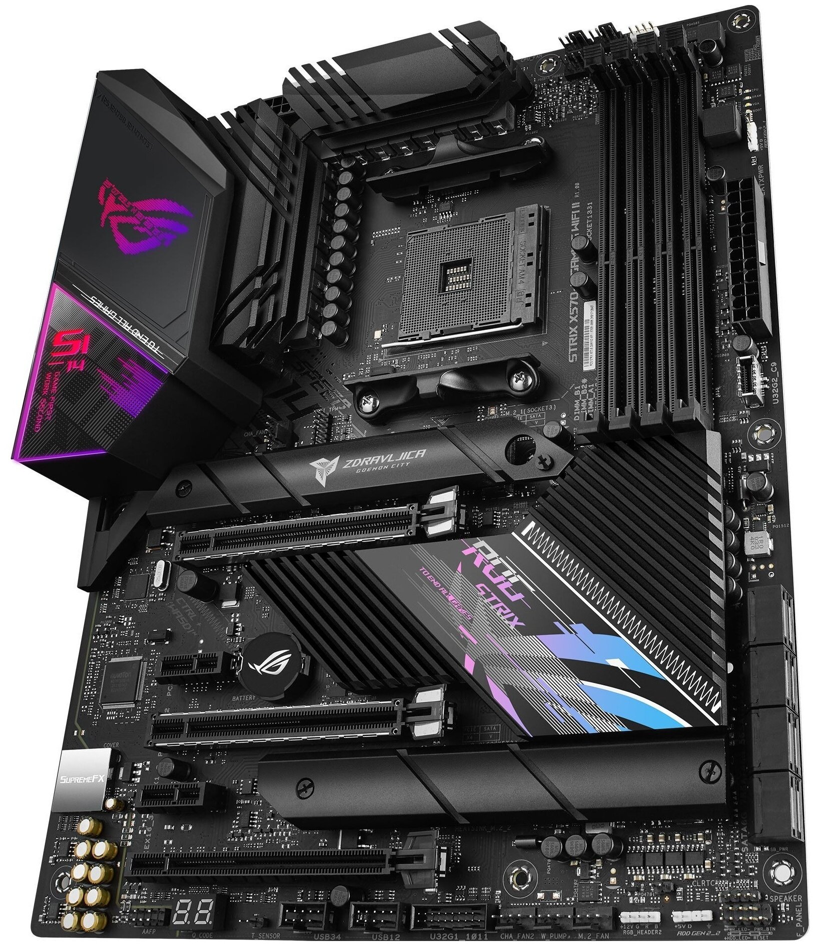 Фотография Материнская плата ASUS ROG STRIX X570-E GAMING WI-FI II