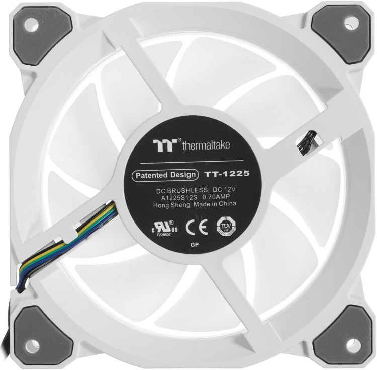 Фотография Кулер для компьютерного корпуса THERMALTAKE Riing Quad 12 RGB White (3-Fan Pack) (CL-F100-PL12SW-A)