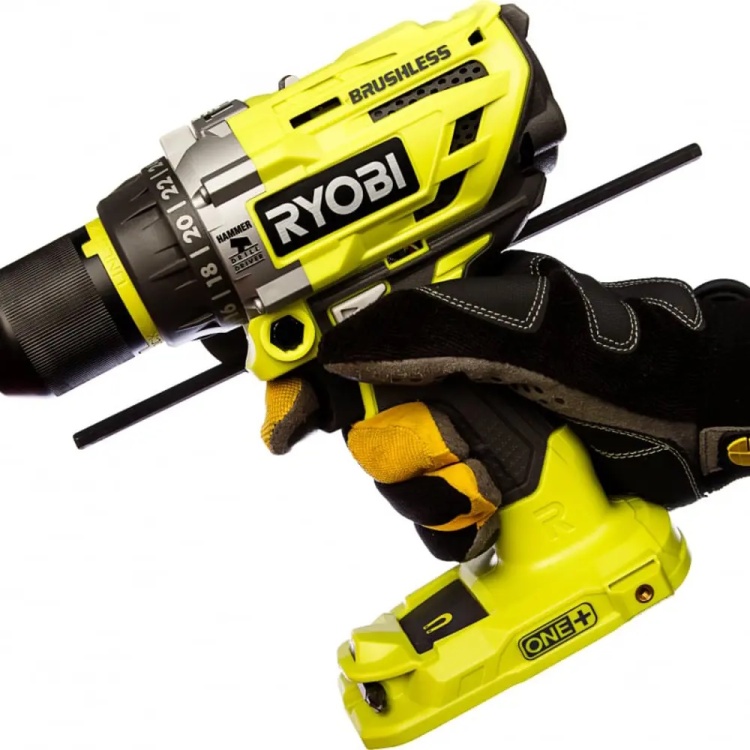 Фотография Шуруповерт RYOBI R18PD7-0