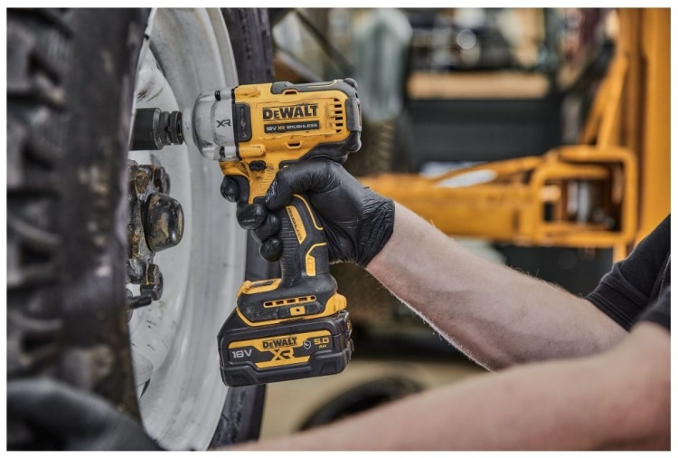 Гайковерт DeWALT DCF892P2T-QW Казахстан