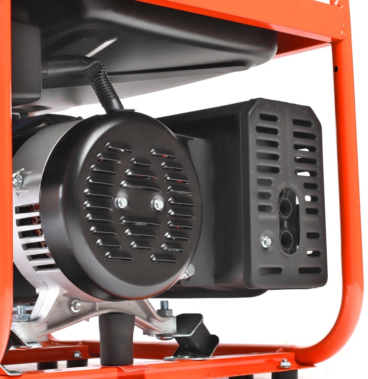 Цена Генератор бензиновый PATRIOT GRS 6700C