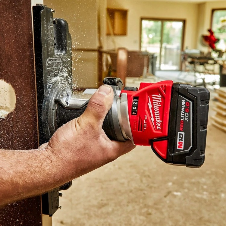 Картинка Фрезер MILWAUKEE M18 FTR-0X (4933471604)