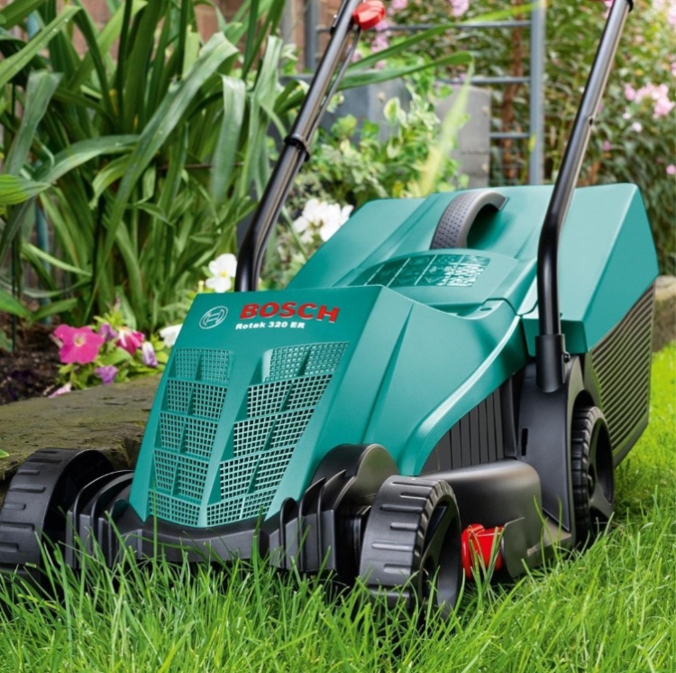 Фотография Газонокосилка BOSCH Rotak 320ER (06008A600A)