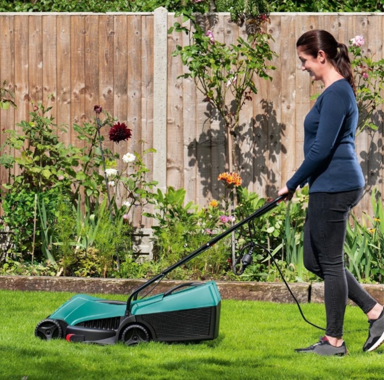 Картинка Газонокосилка BOSCH Rotak 320ER (06008A600A)