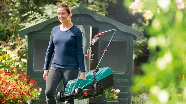 Цена Газонокосилка BOSCH Rotak 320ER (06008A600A)
