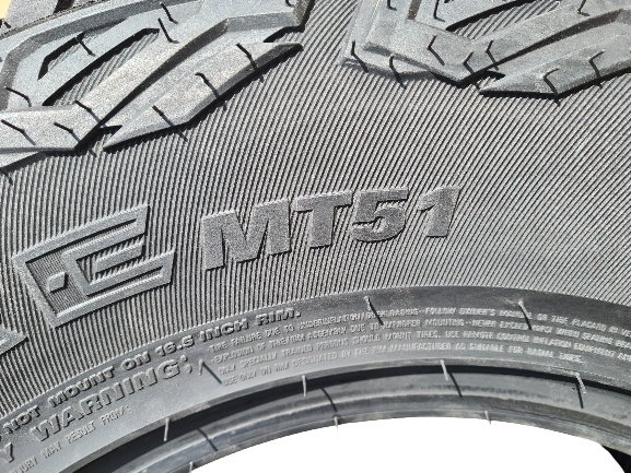 Картинка Автомобильная шина летняя KUMHO Road Venture MT51 265/70/R16 117 Q