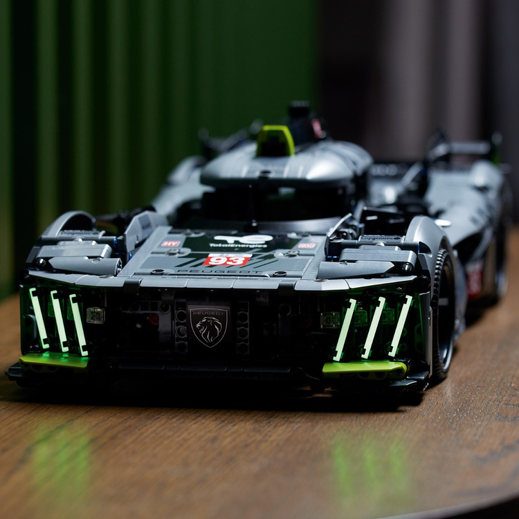 Картинка Конструктор LEGO 42156 Техник Peugeot 9X8 Hypercar