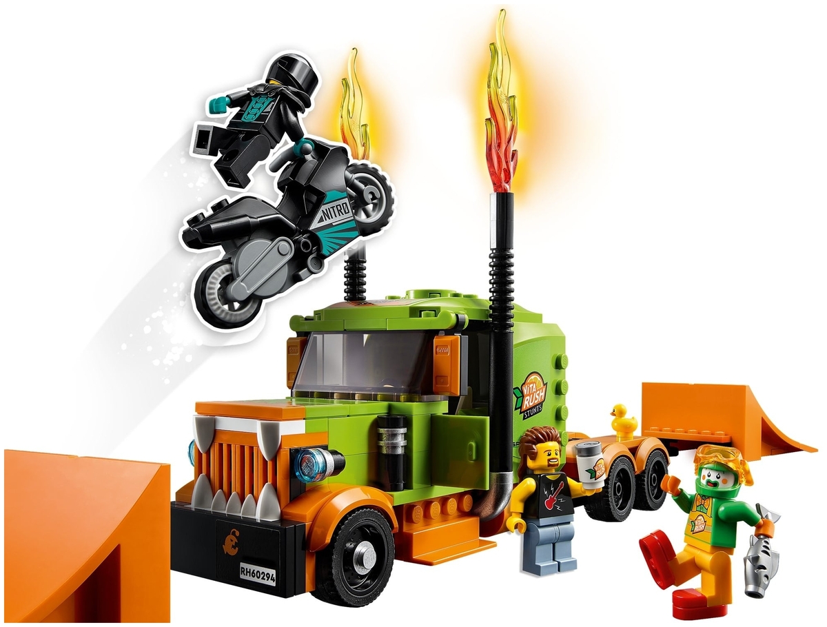 Купить Конструктор LEGO 60294 Город Грузовик для шоу каскадёров