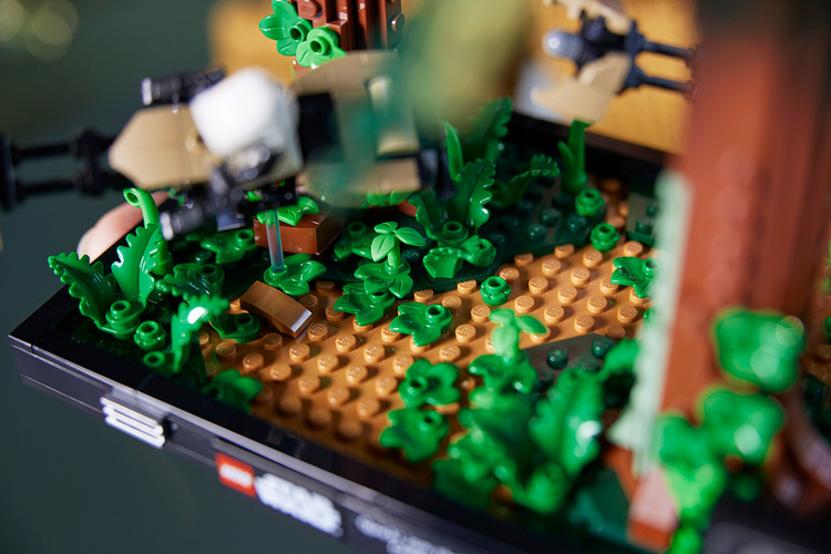 Конструктор LEGO 75353 Звездные войны Диорама «Погоня на Эндоре» Казахстан